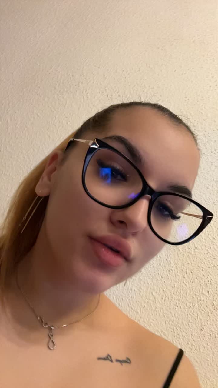 @Anamaria