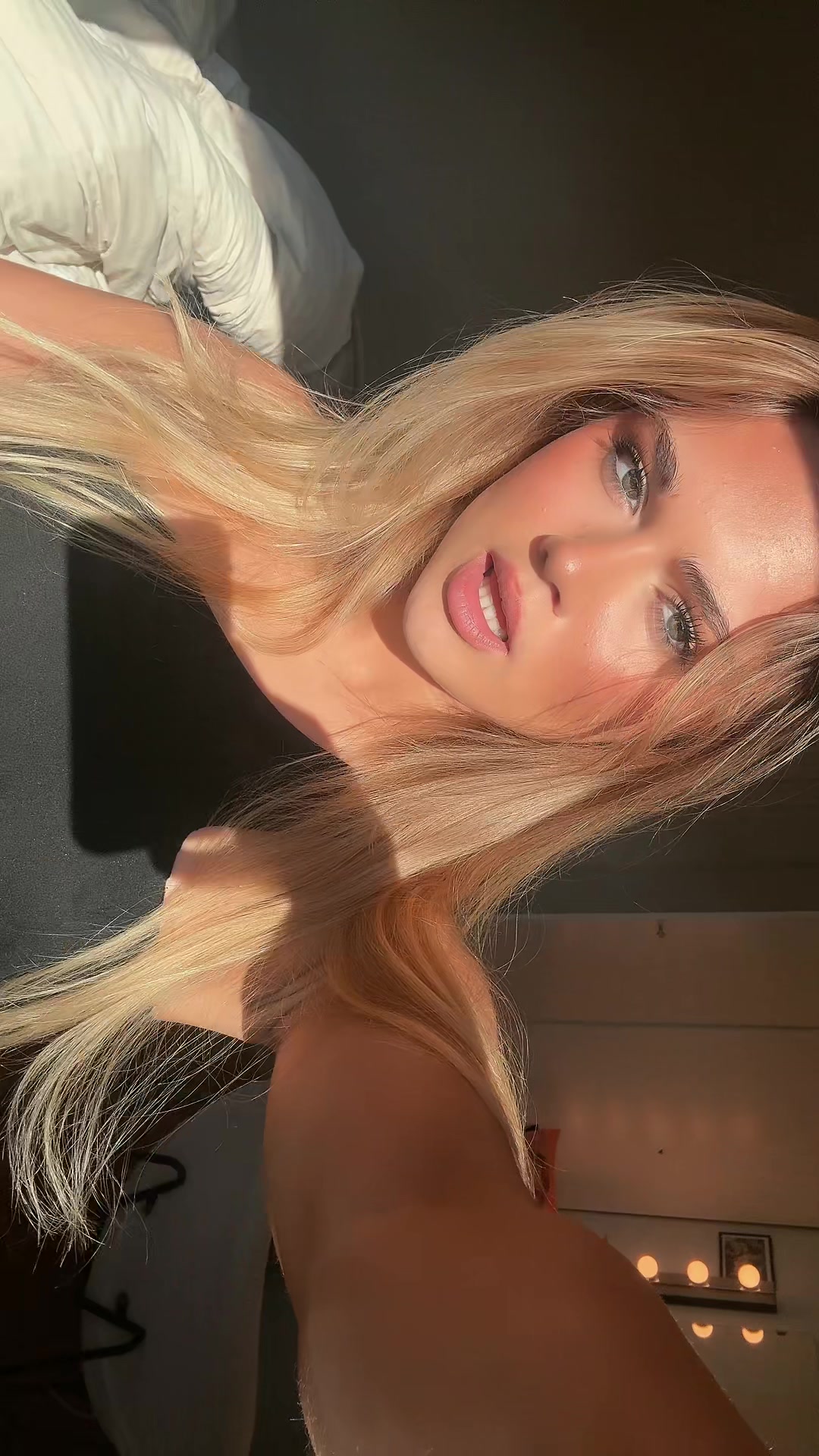 @𝐀𝐍𝐃𝐑𝐄𝐀