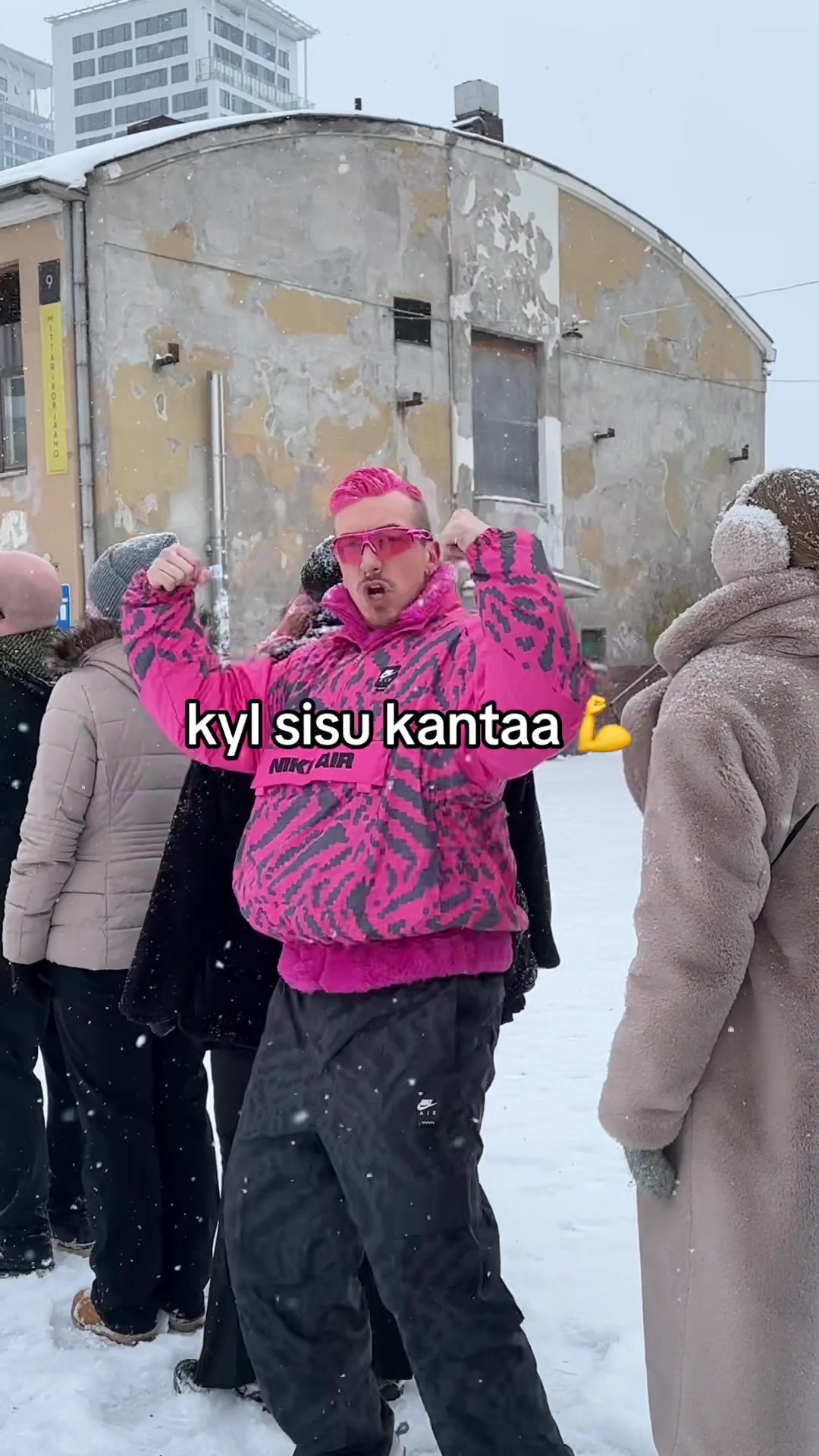 @Sebastian Visa