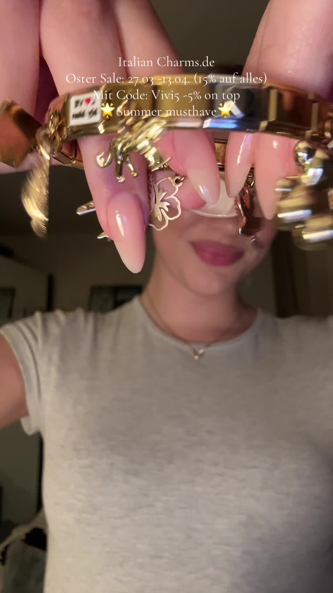 @Vivi