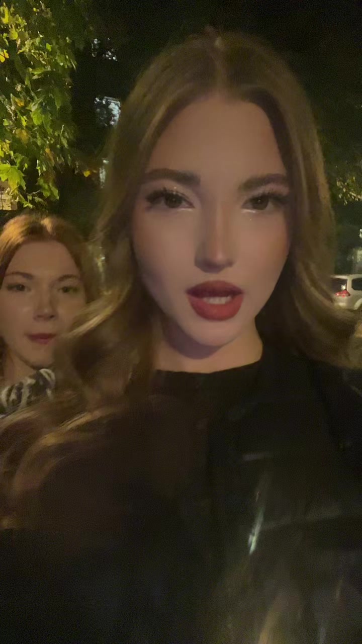 @мельникова