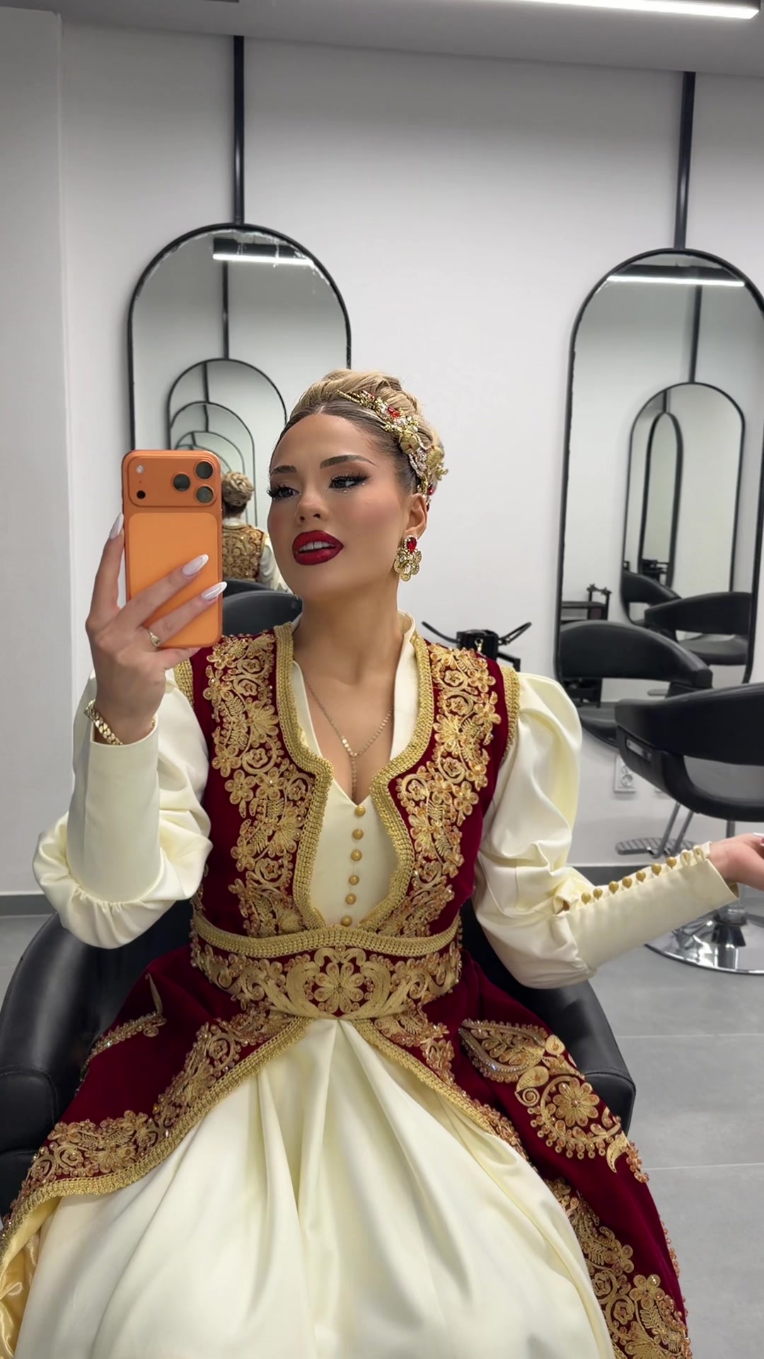 @erjonaasahitii