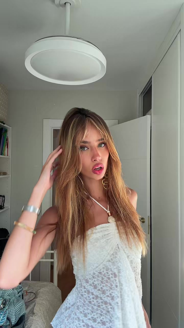 @helenaa🧡