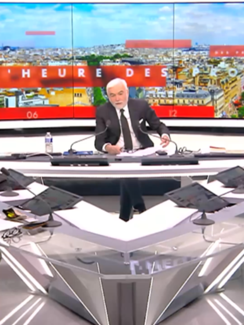@CNEWS