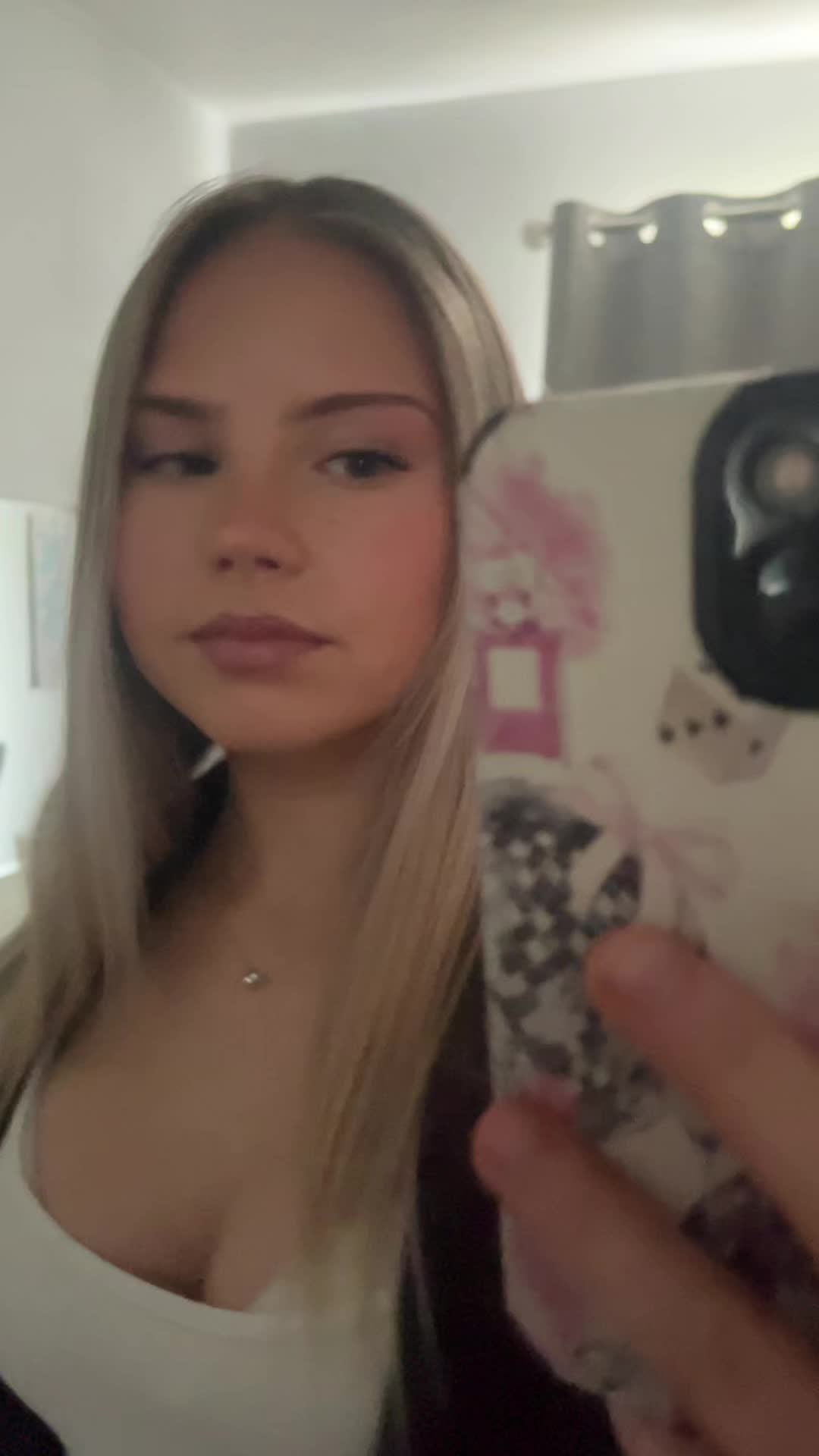 @riana spam