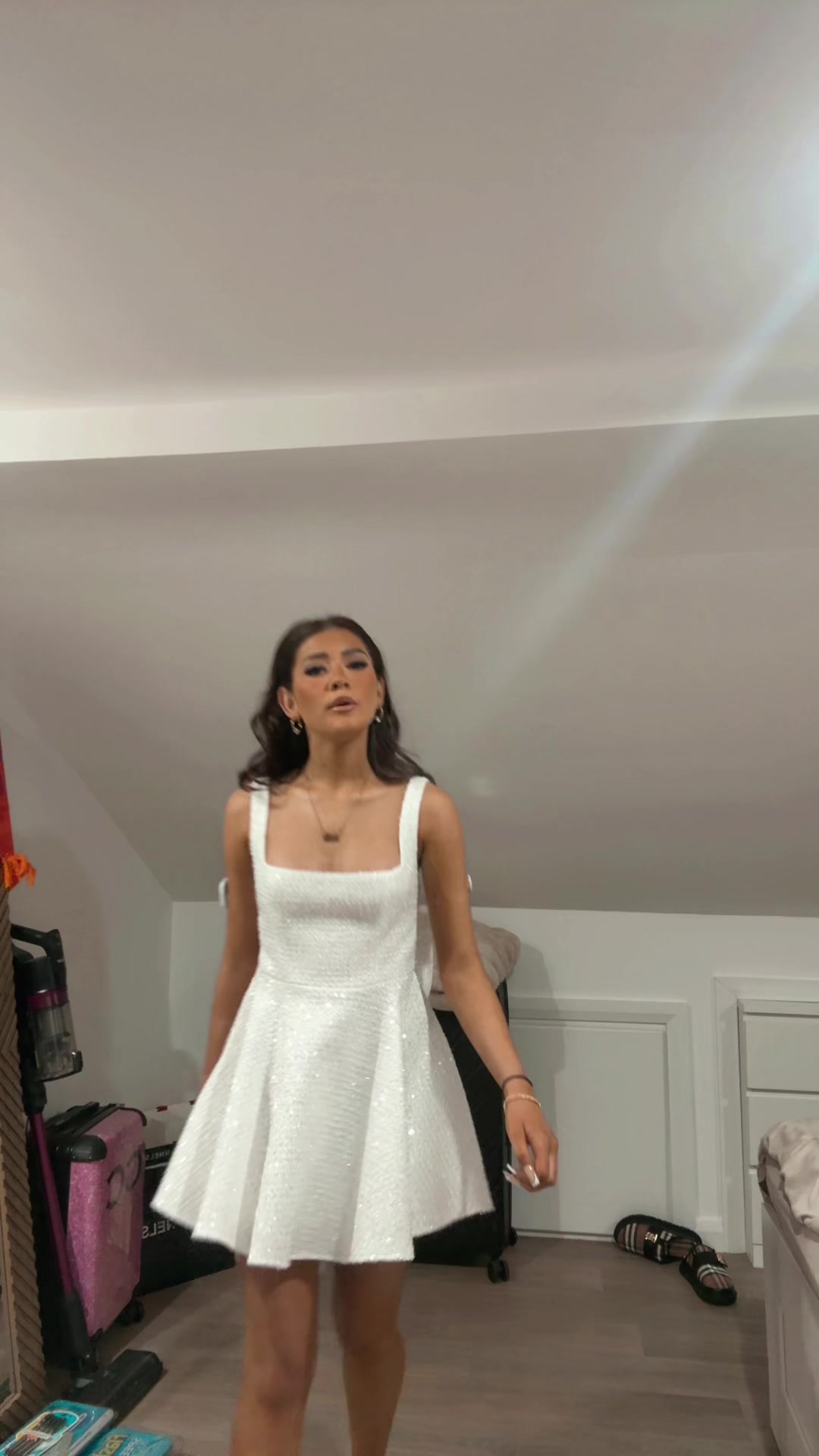 @Chloe.x