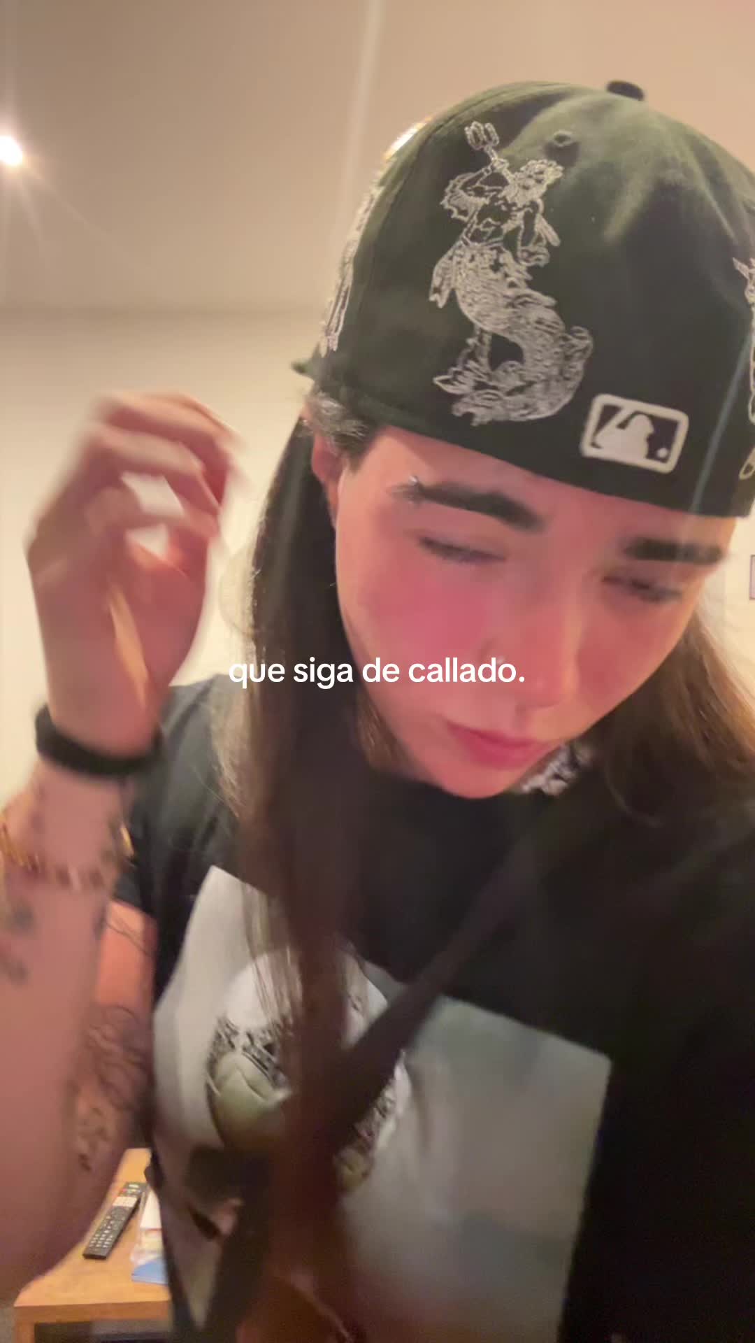 @lola