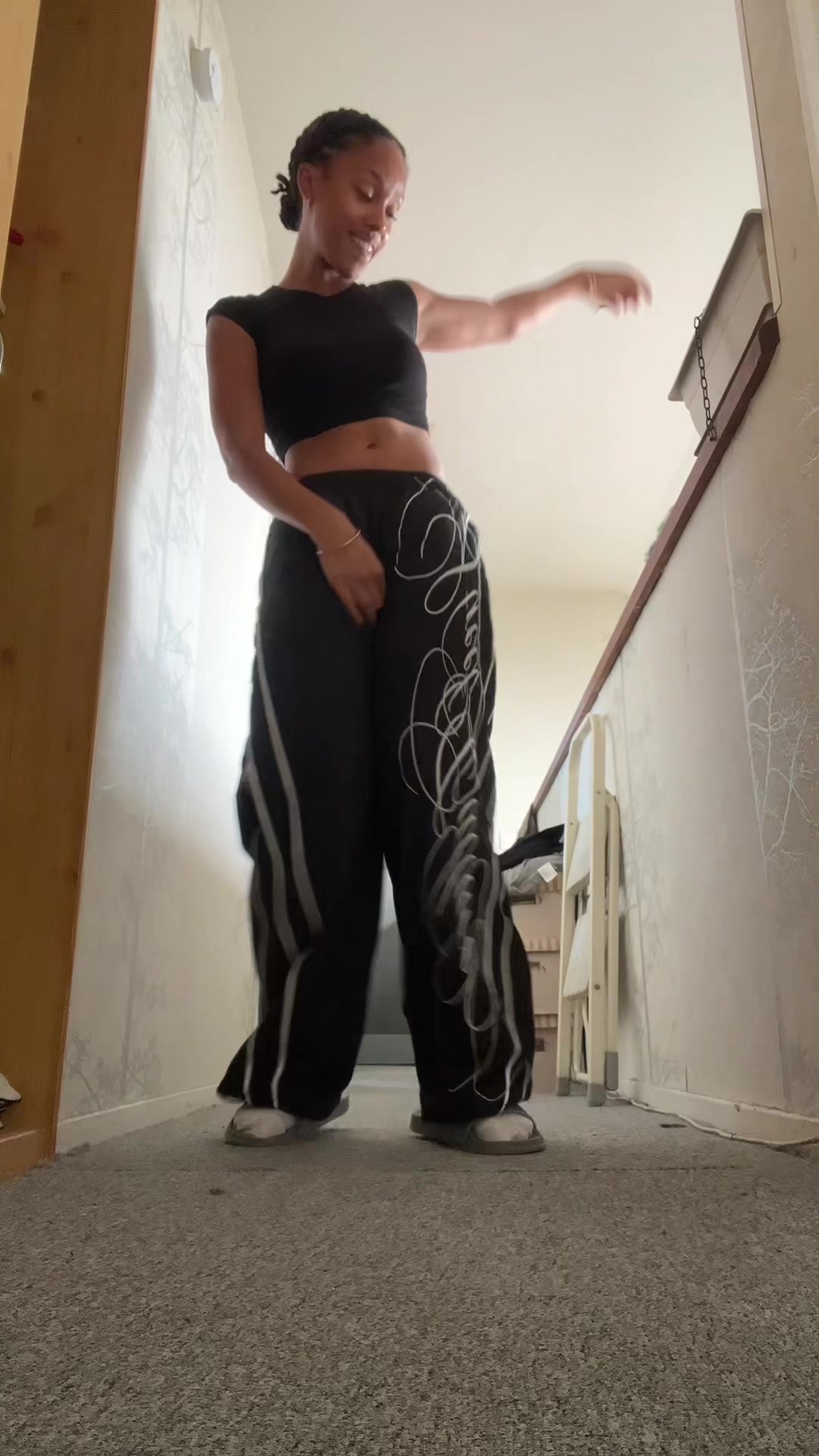 @sarah.lamorena
