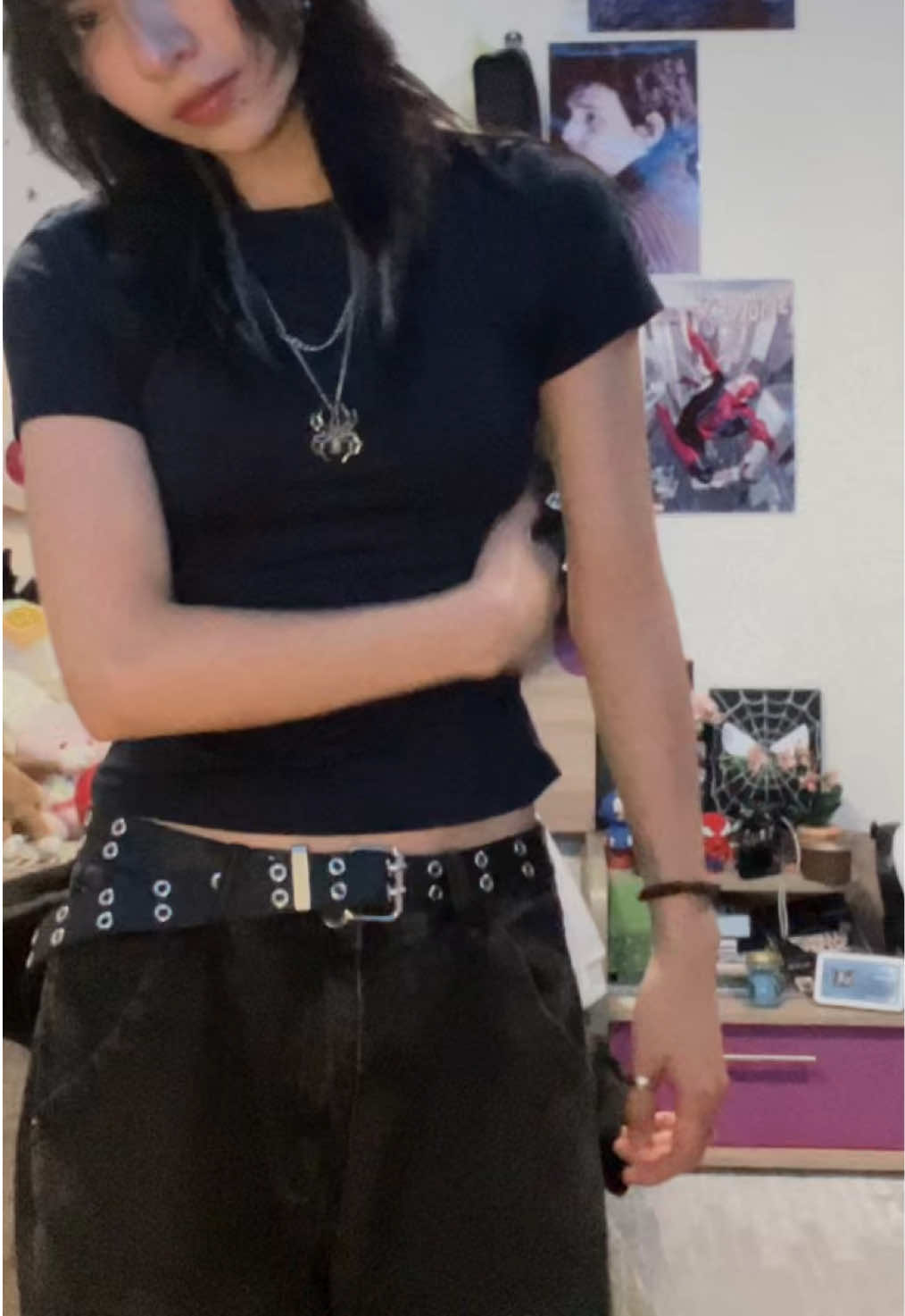@milaa🎧🕷️