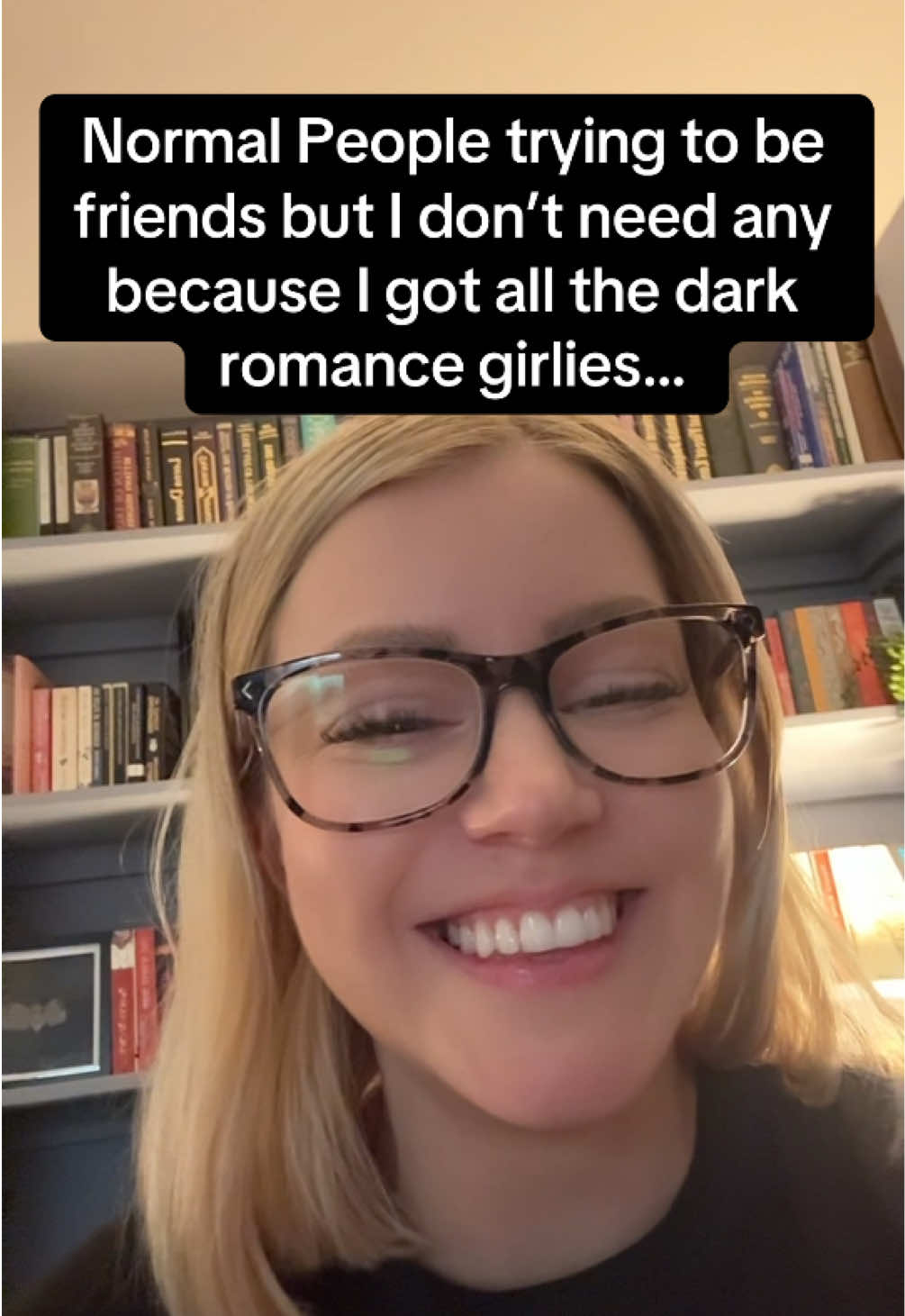 @elliesandersauthor