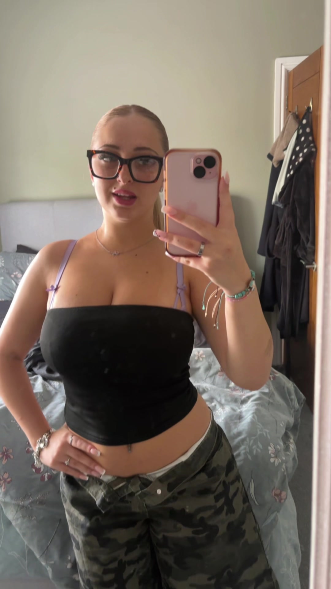 @skyeblossomx