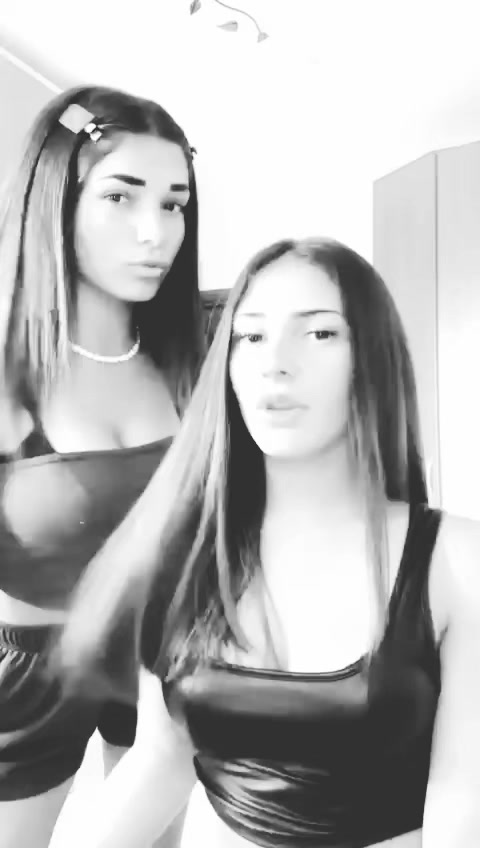 @💗