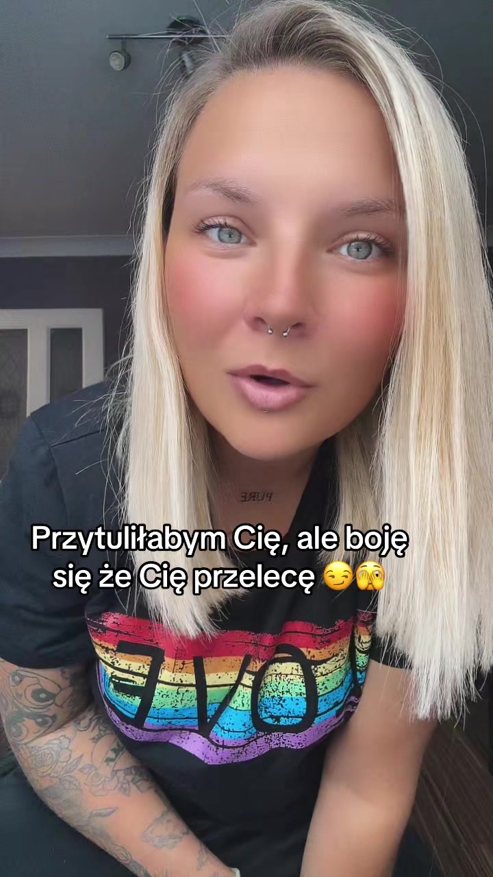 @Niuuszka🏳️🌈