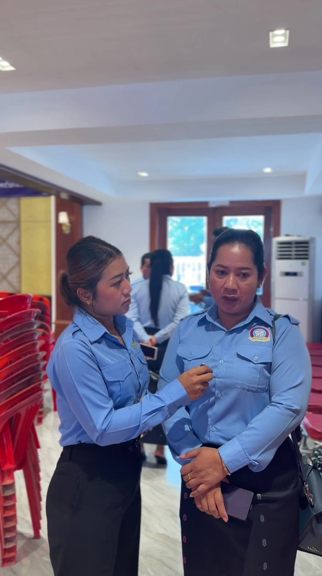 @Ah Ting (ទីងទីង)