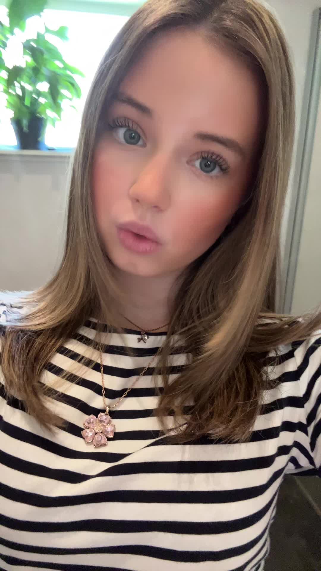 @Minnah🐝