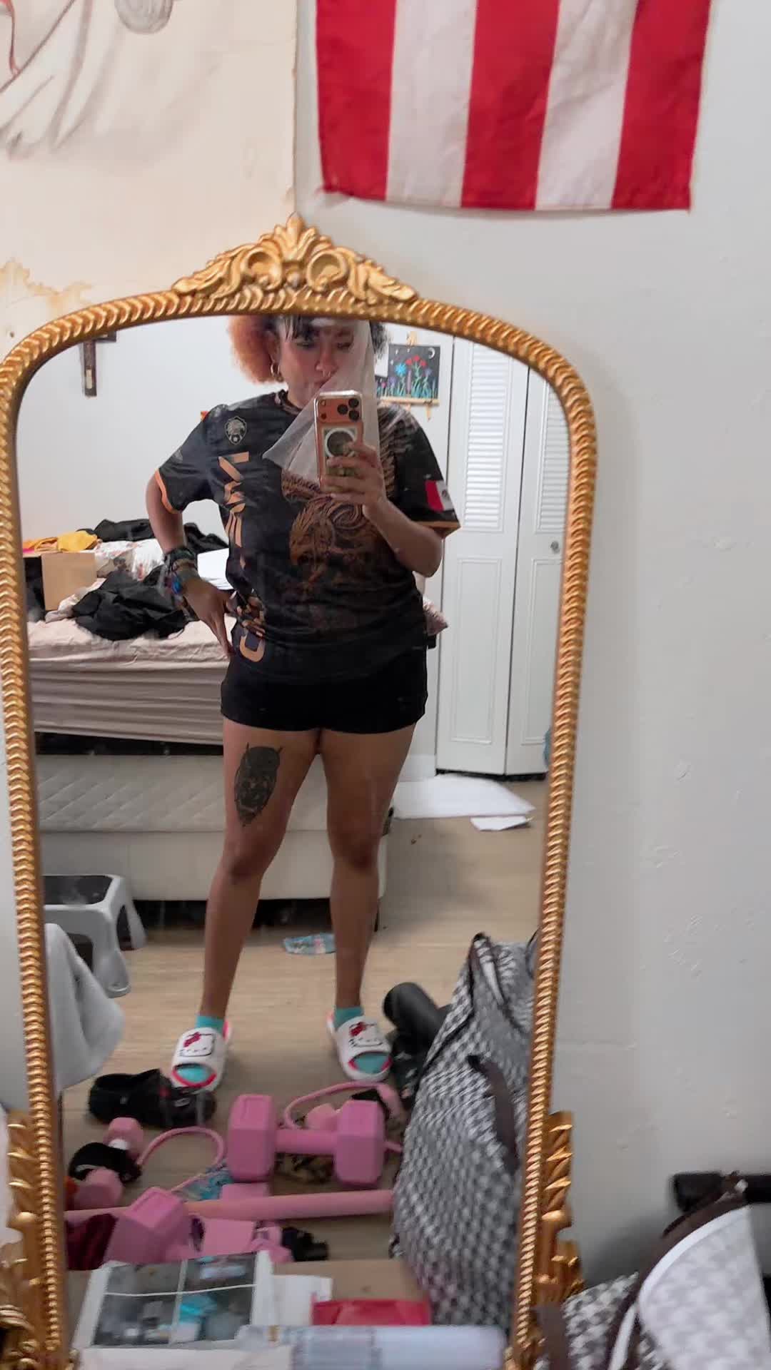 @QueenzRosita