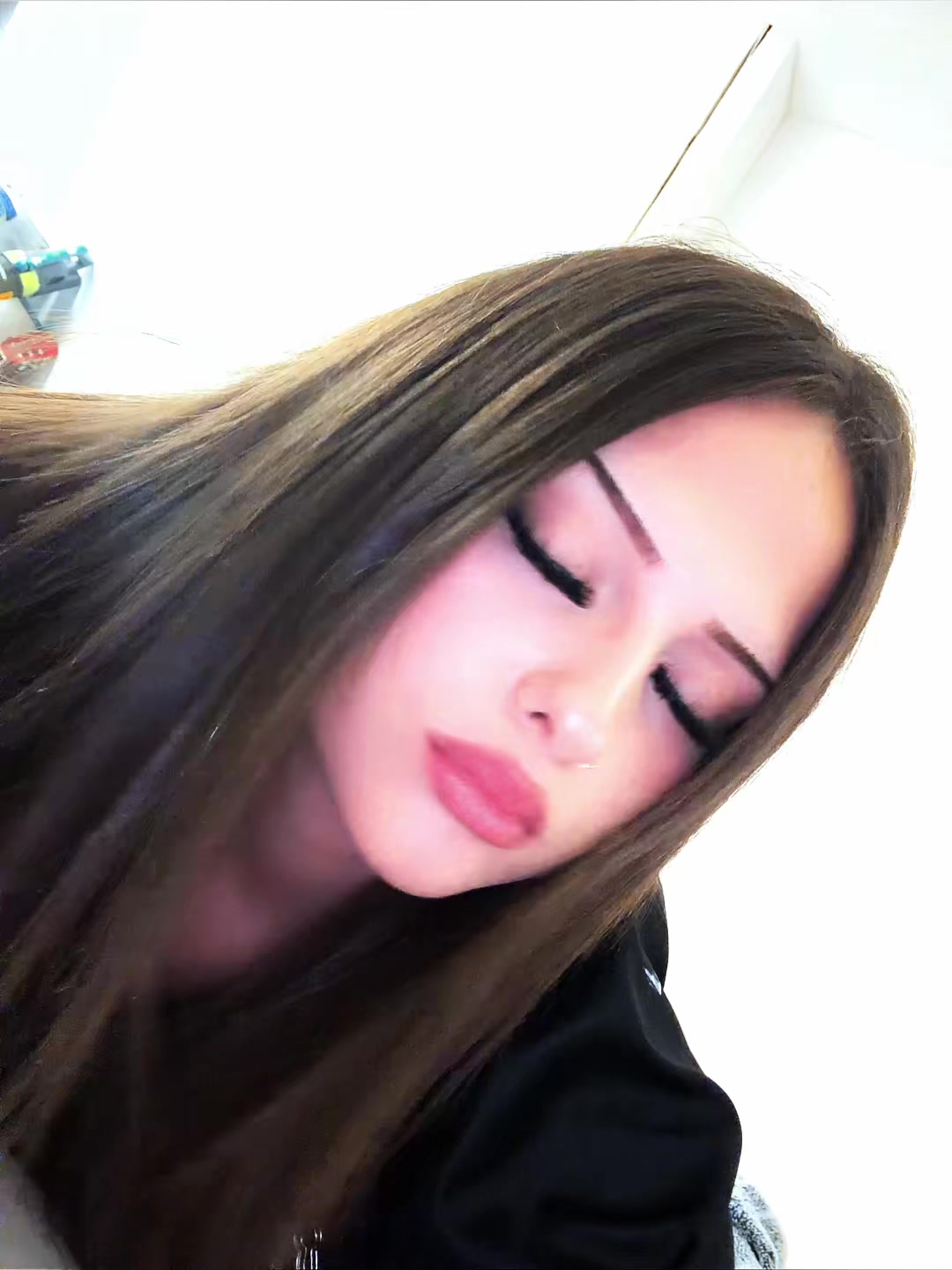 @๐ฑ_4๐๐๐17๐ฎ๐น
