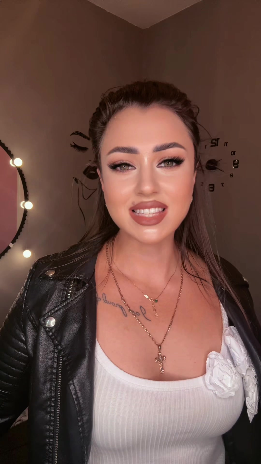 @Ludmila Moldoveanca ❤️👑