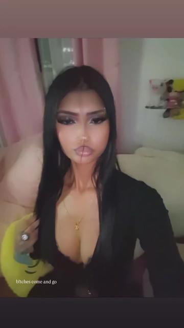 @⃟