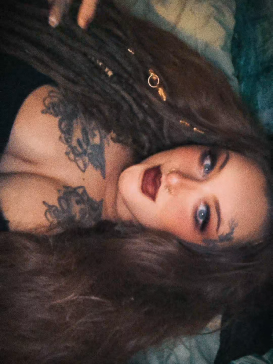 @𖤐🖤𝕶𝖆𝖙𝖎𝖊_𝖀𝖘𝖍𝖊𝖗🖤𖤐