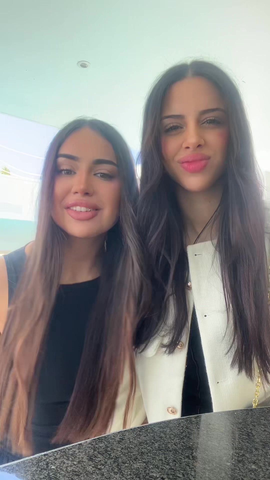 @carladols