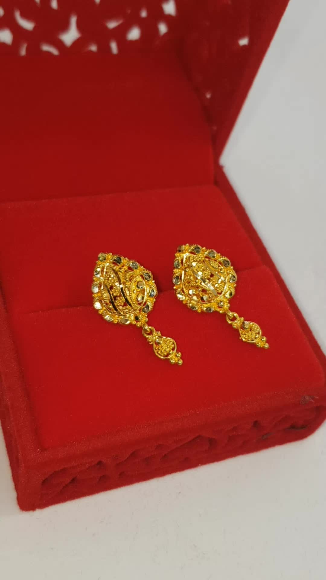 @Chacha Jewellers Halifax