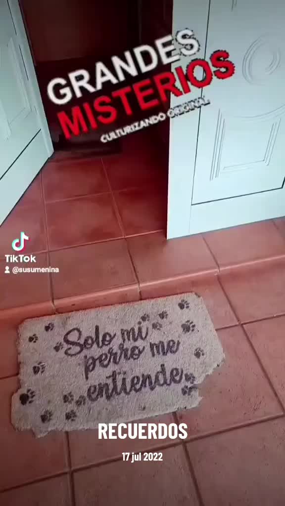 @Sus&uacute;menina