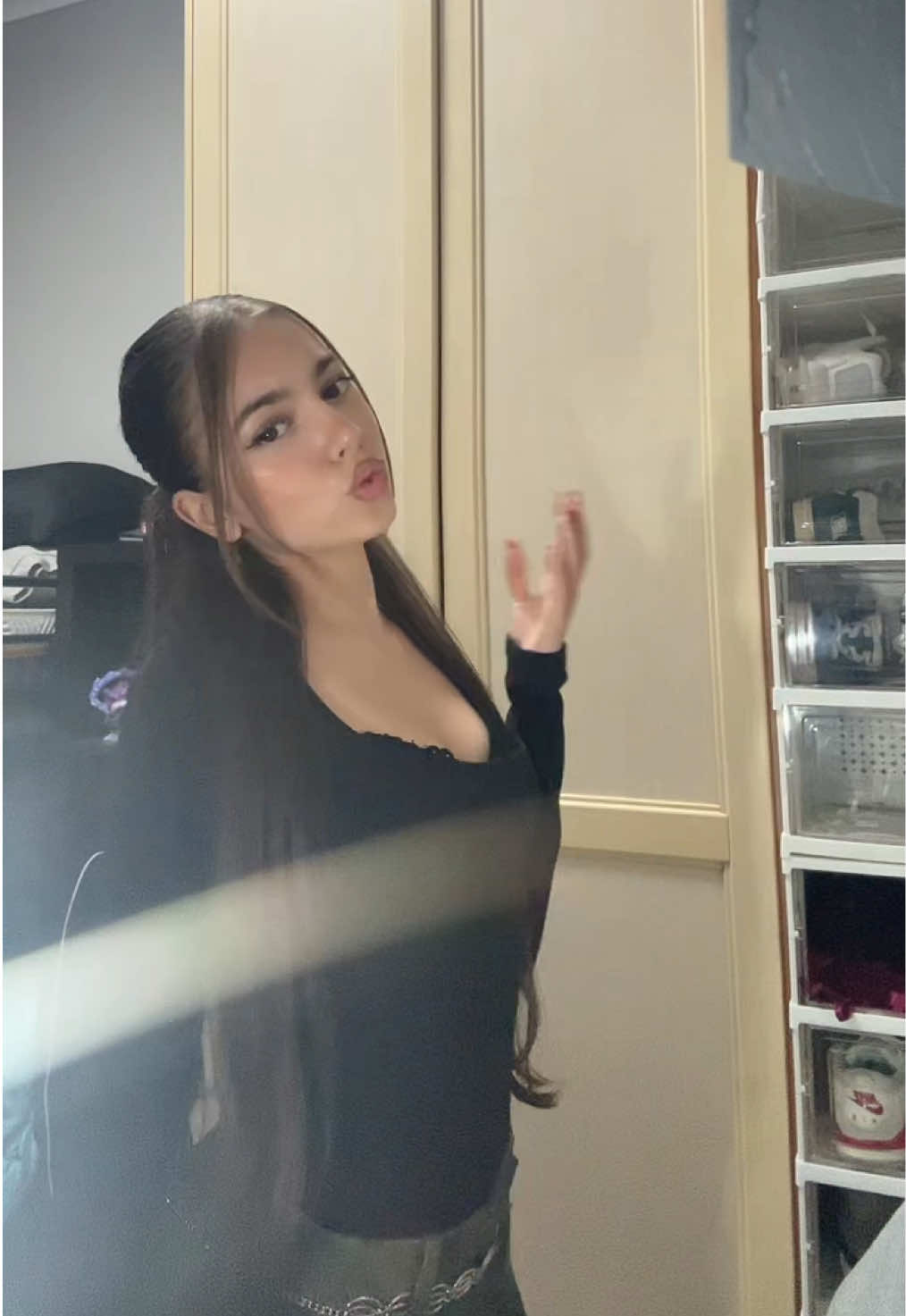 @T