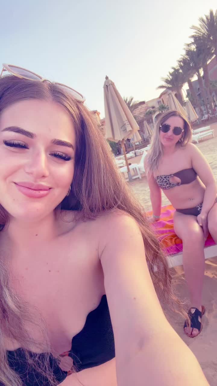 @Nicoleta🎀