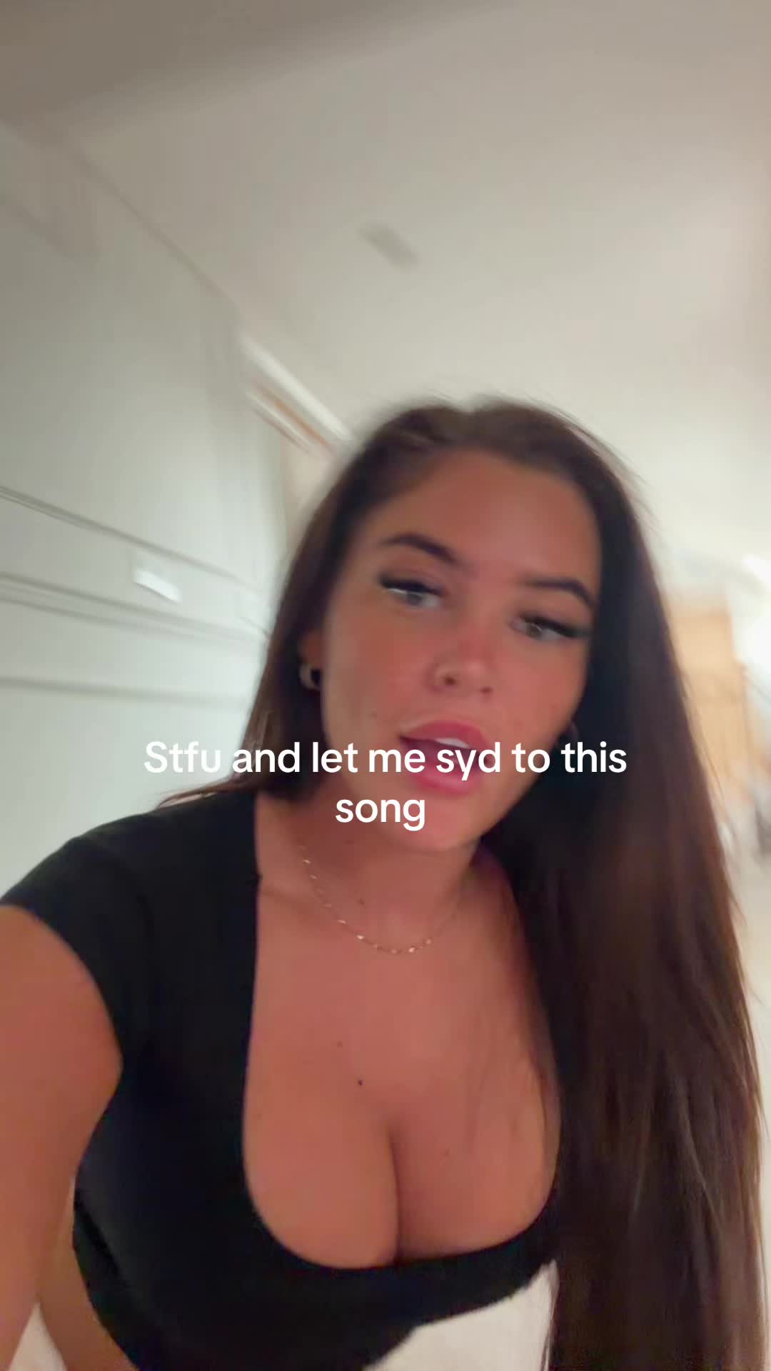 @ElleJean