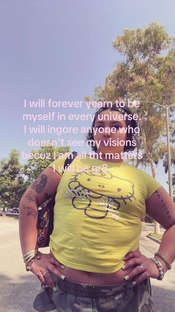 @neliiirose