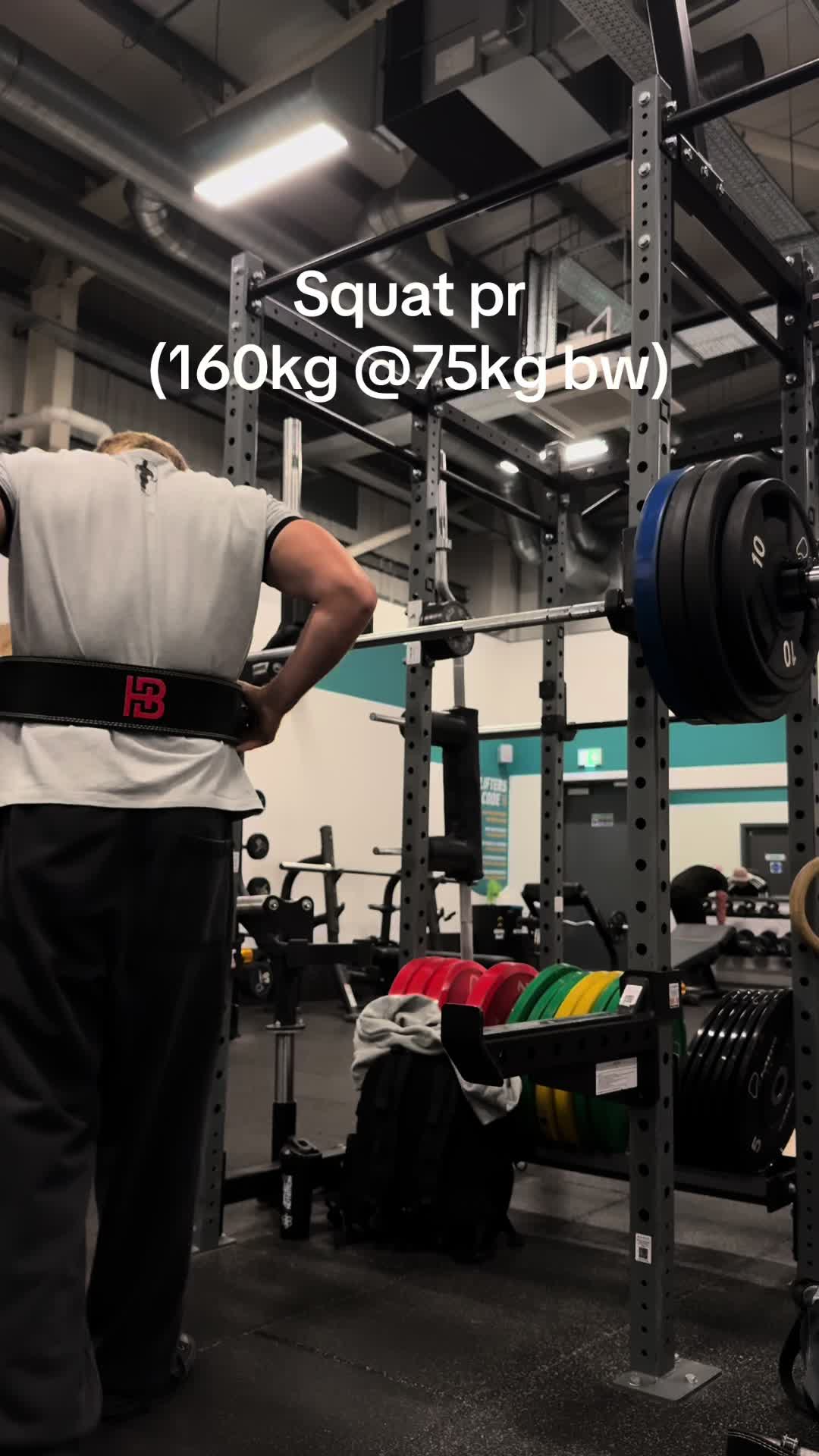 @KM
