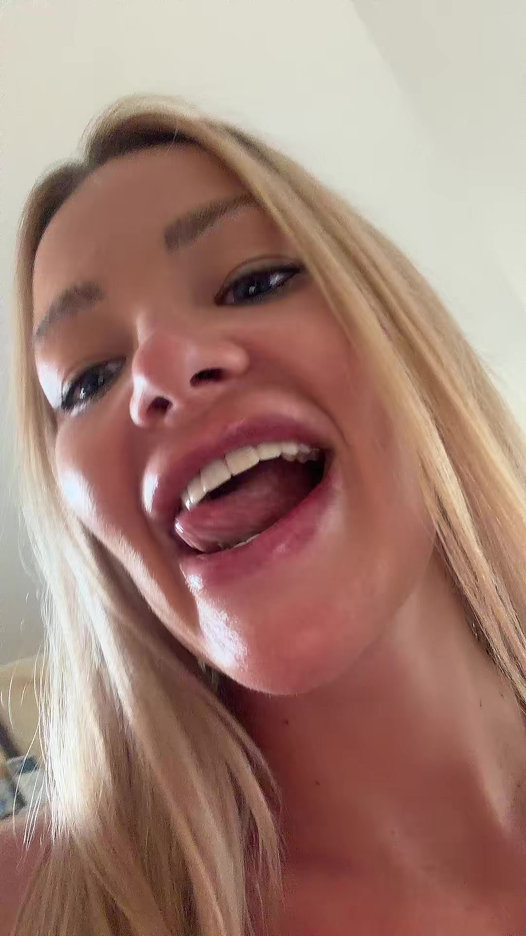 @D