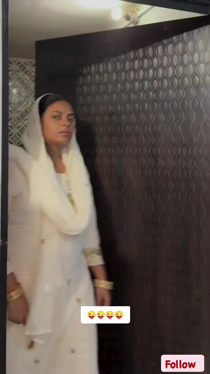 @It's_Amisha