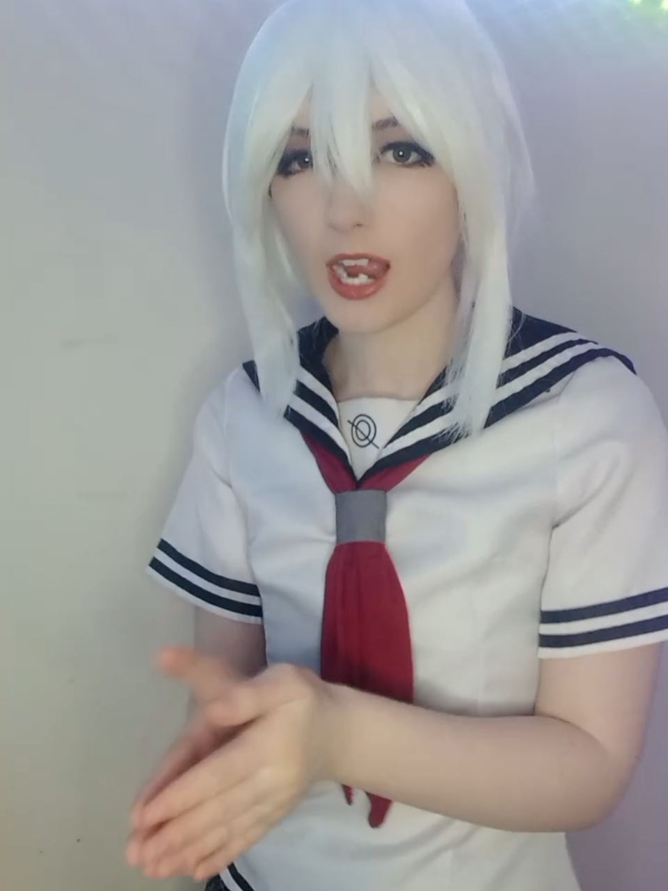 @vyrse.cos