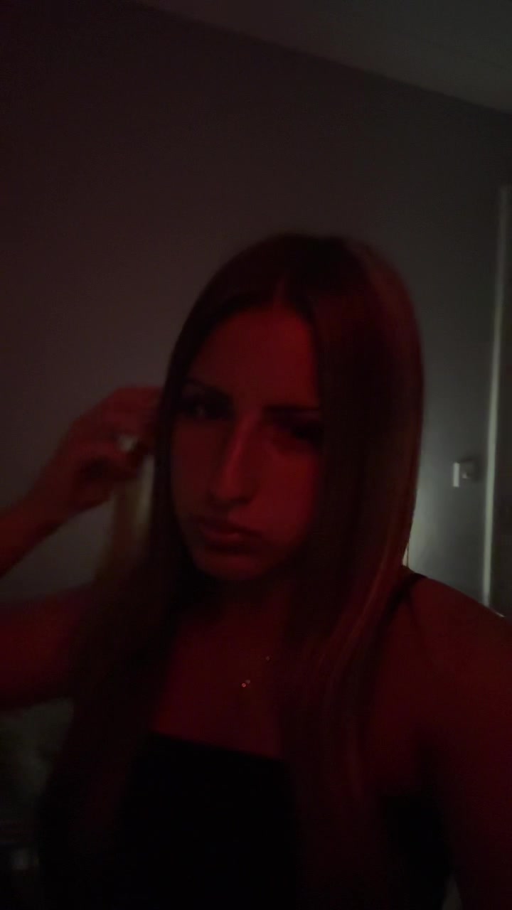 @❦