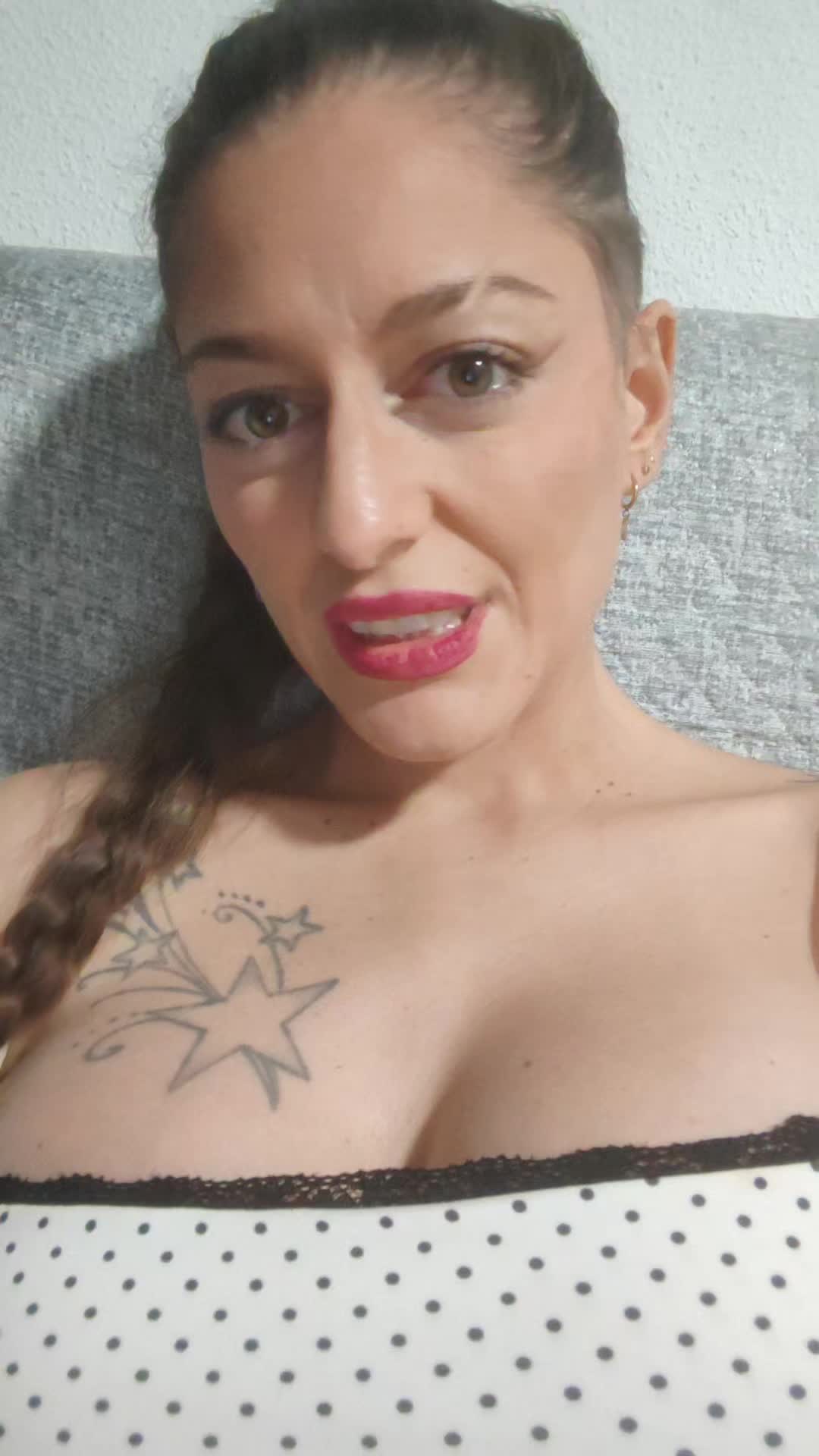 @Cynthia 🖤5🖤