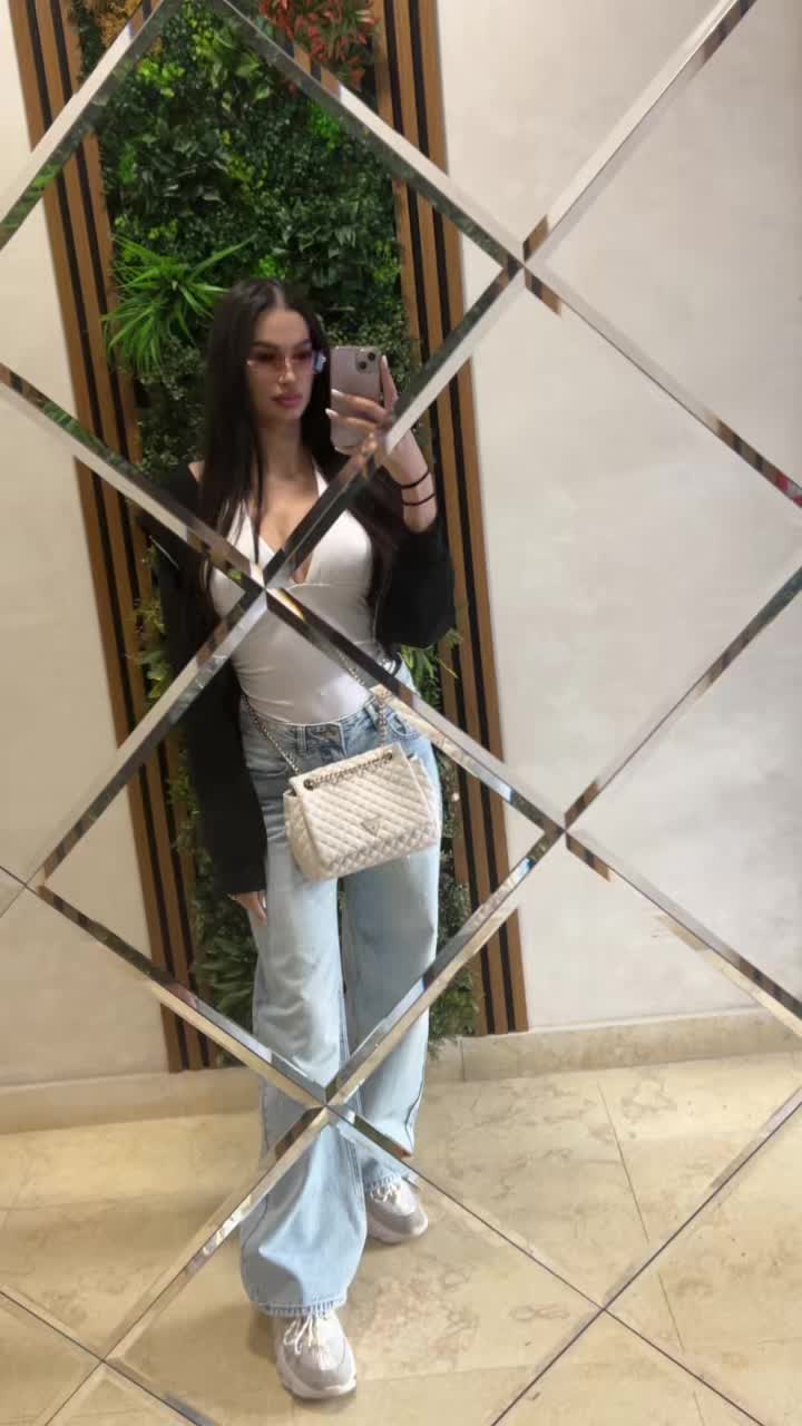 @Mariana MC