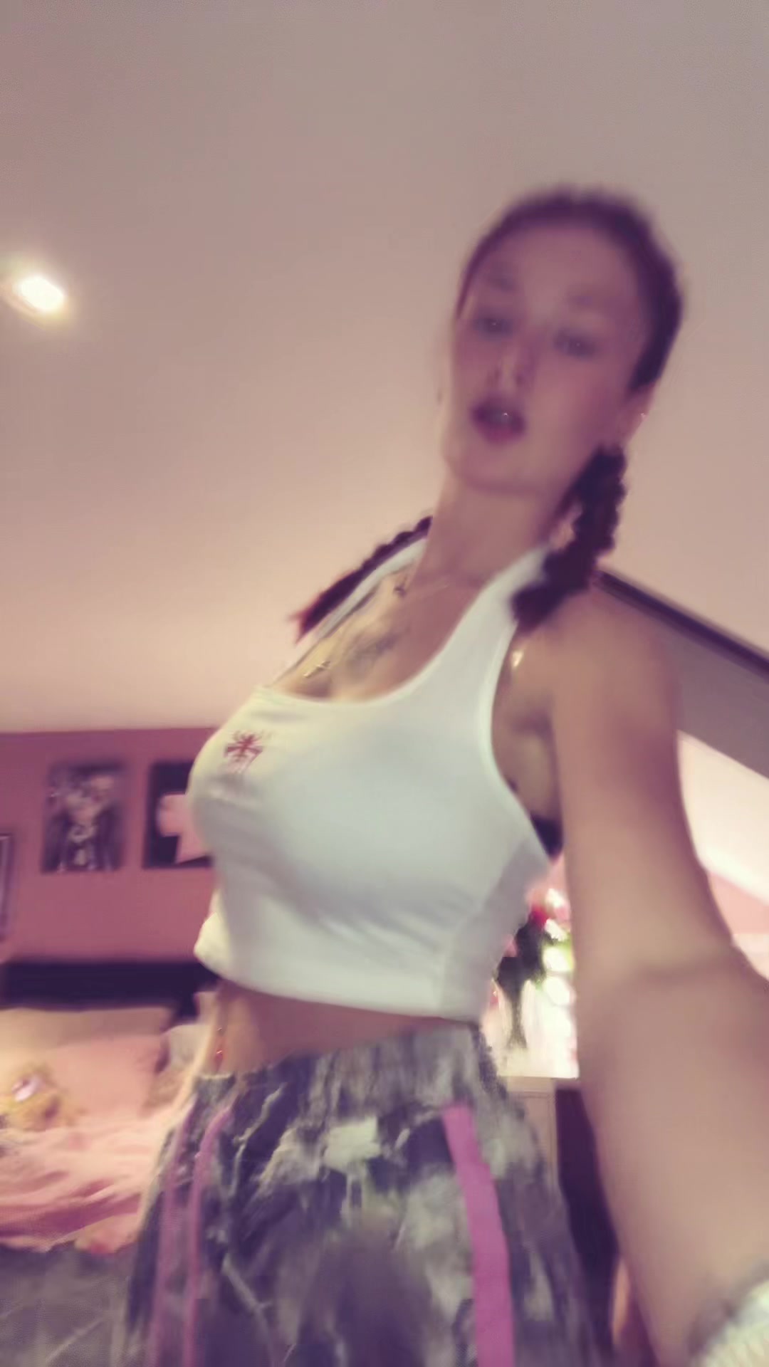 @Liv