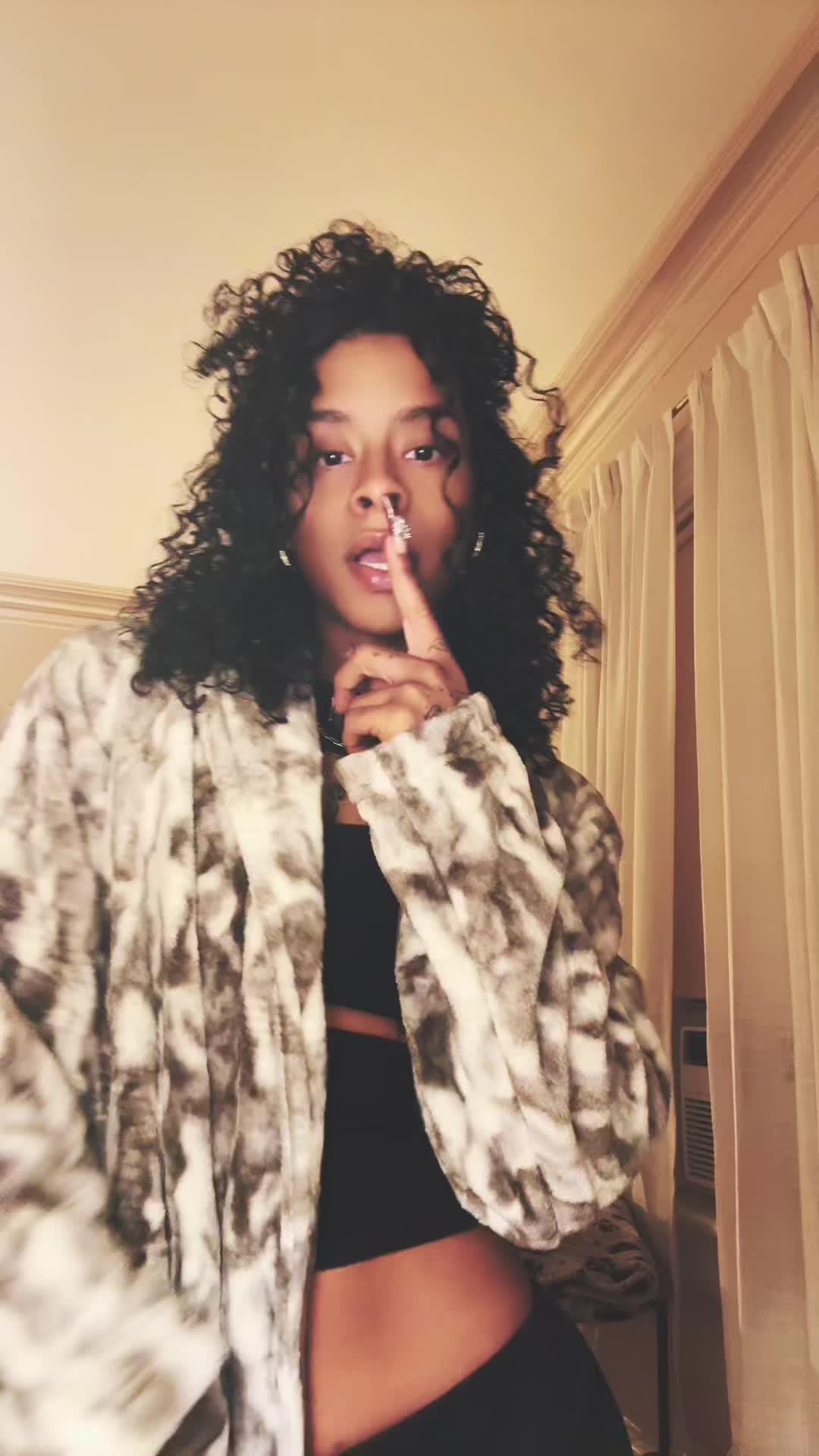 @jada&ensp;sky<3