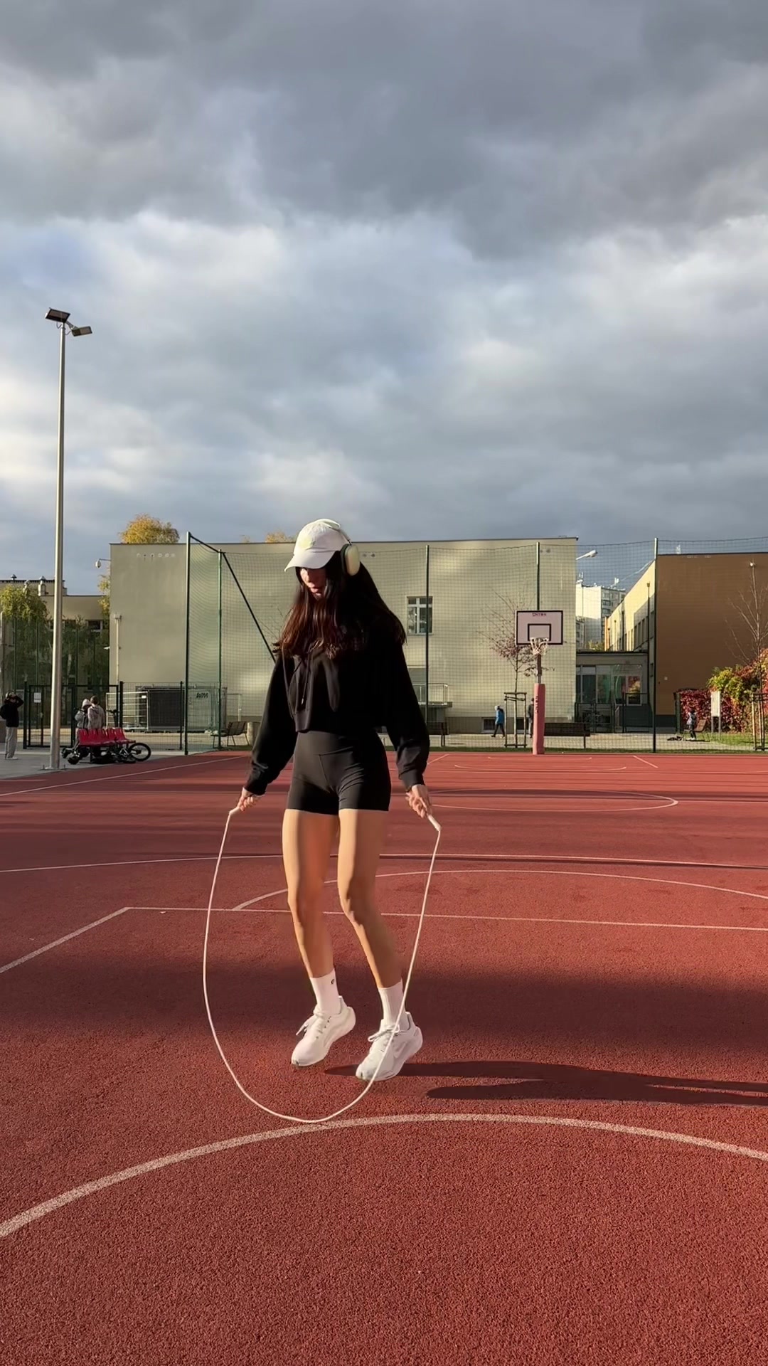 @Lovely Skipping