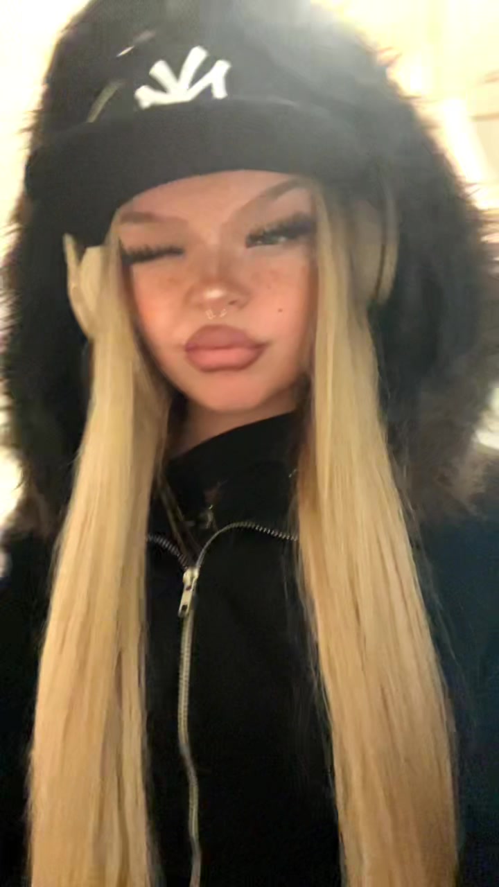 @xexe 𓂀