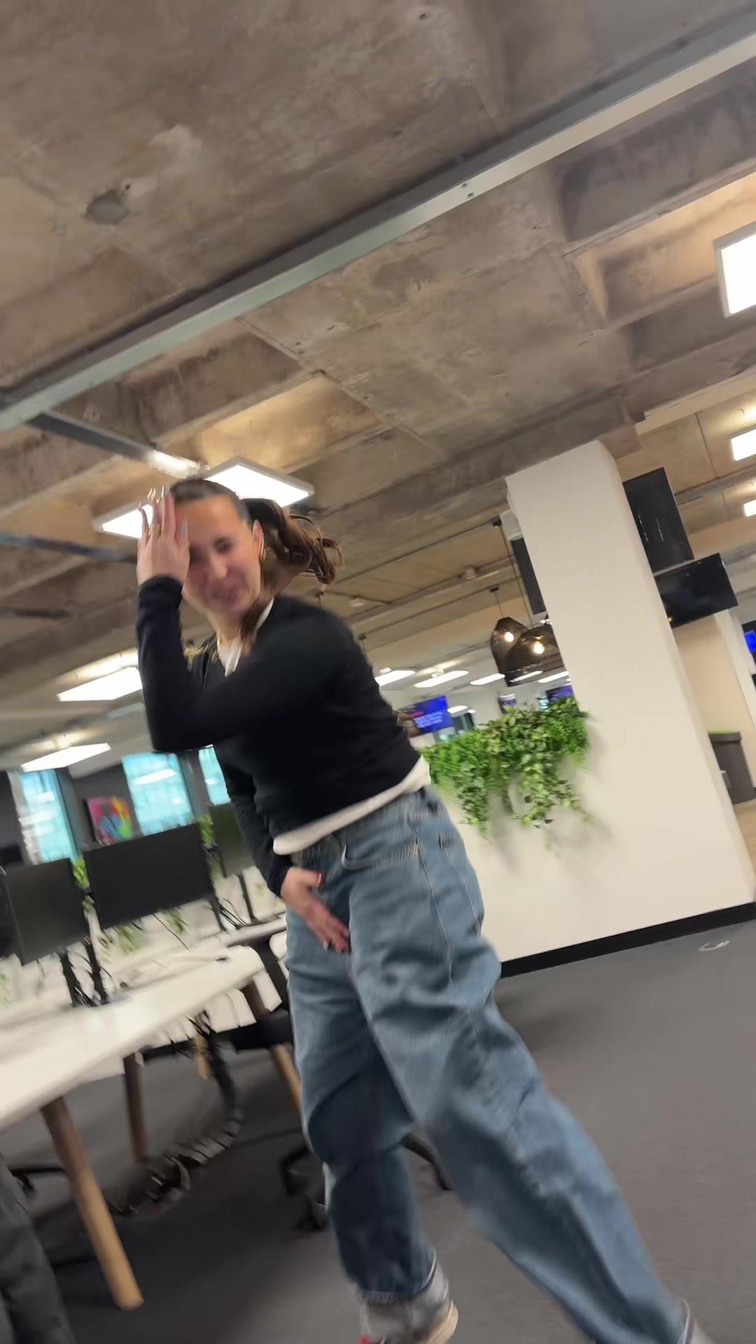 @Br0n
