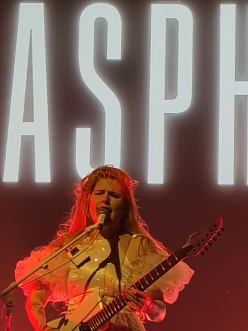 @musiqueenlive