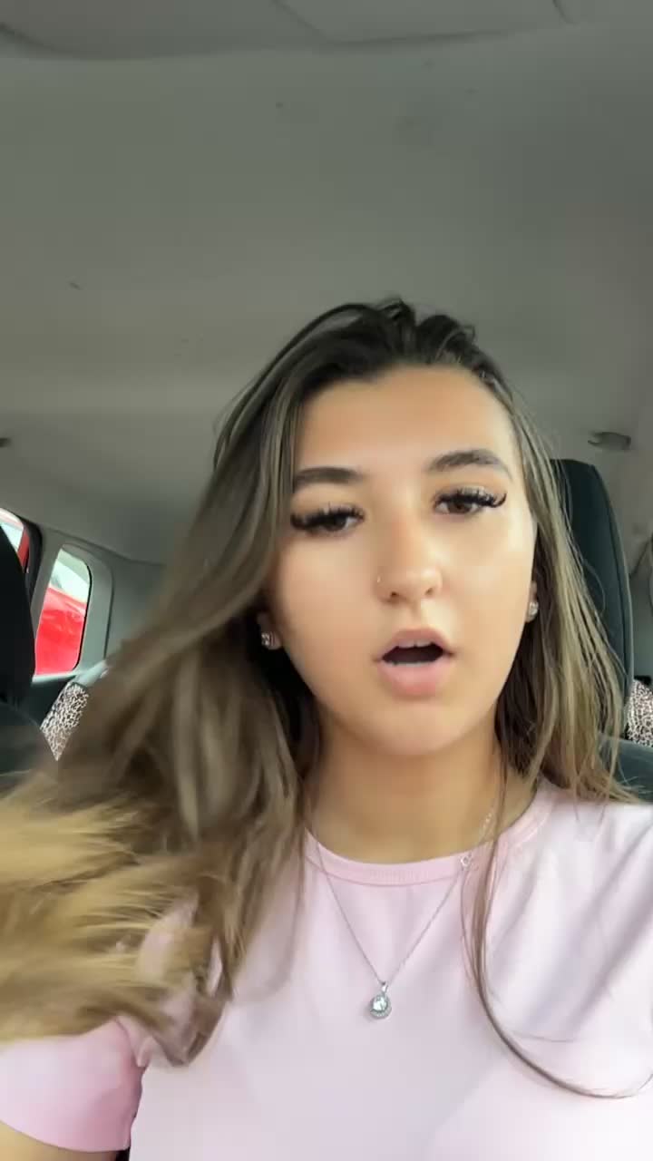 @paige🍒