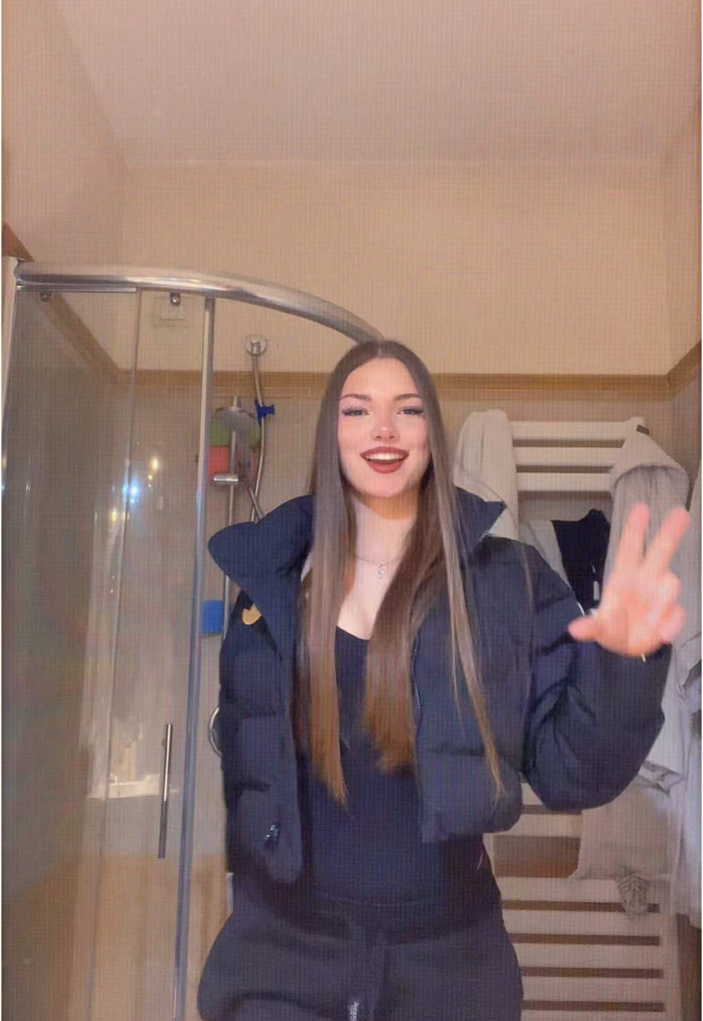 @jasmyn