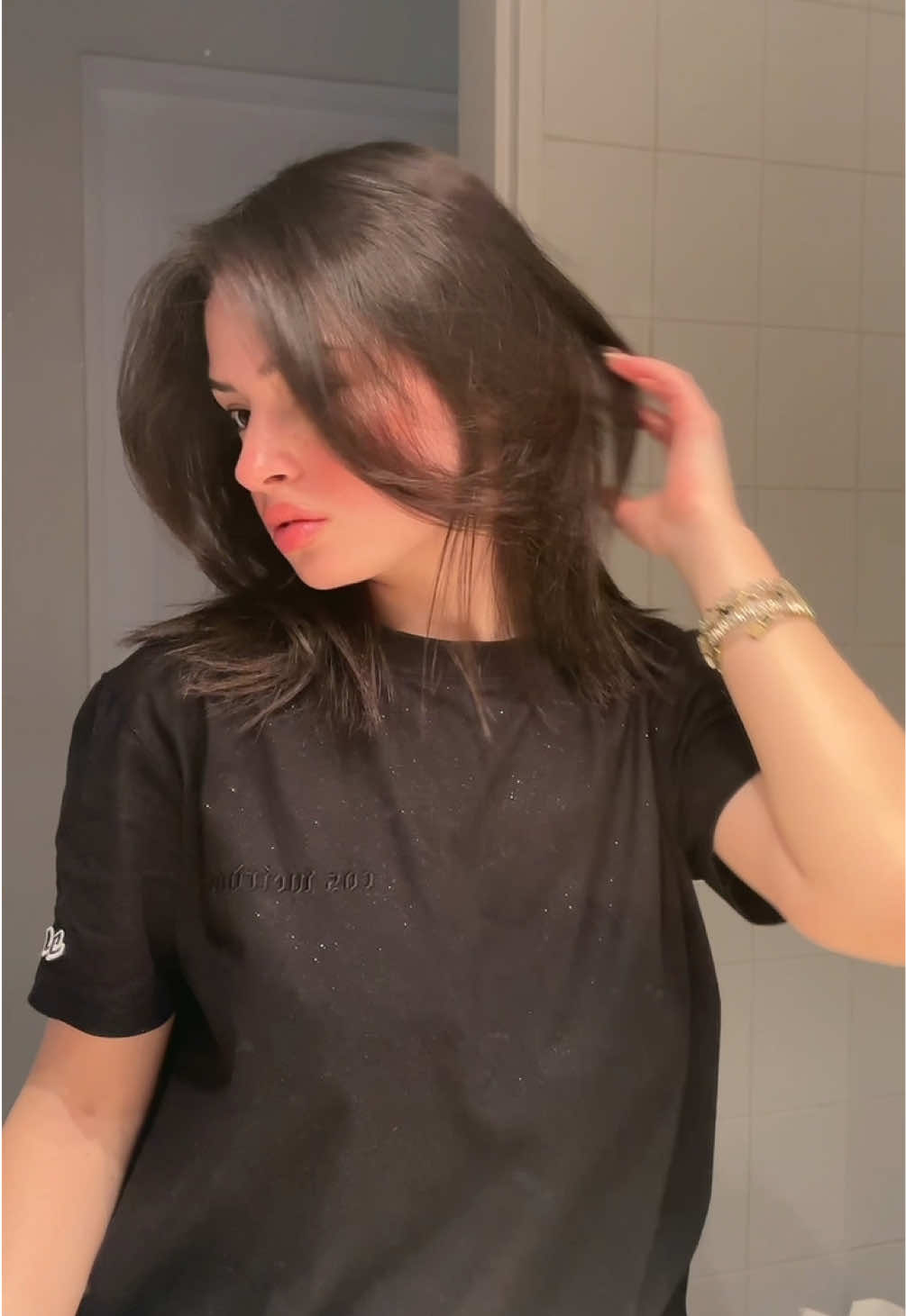 @Lara