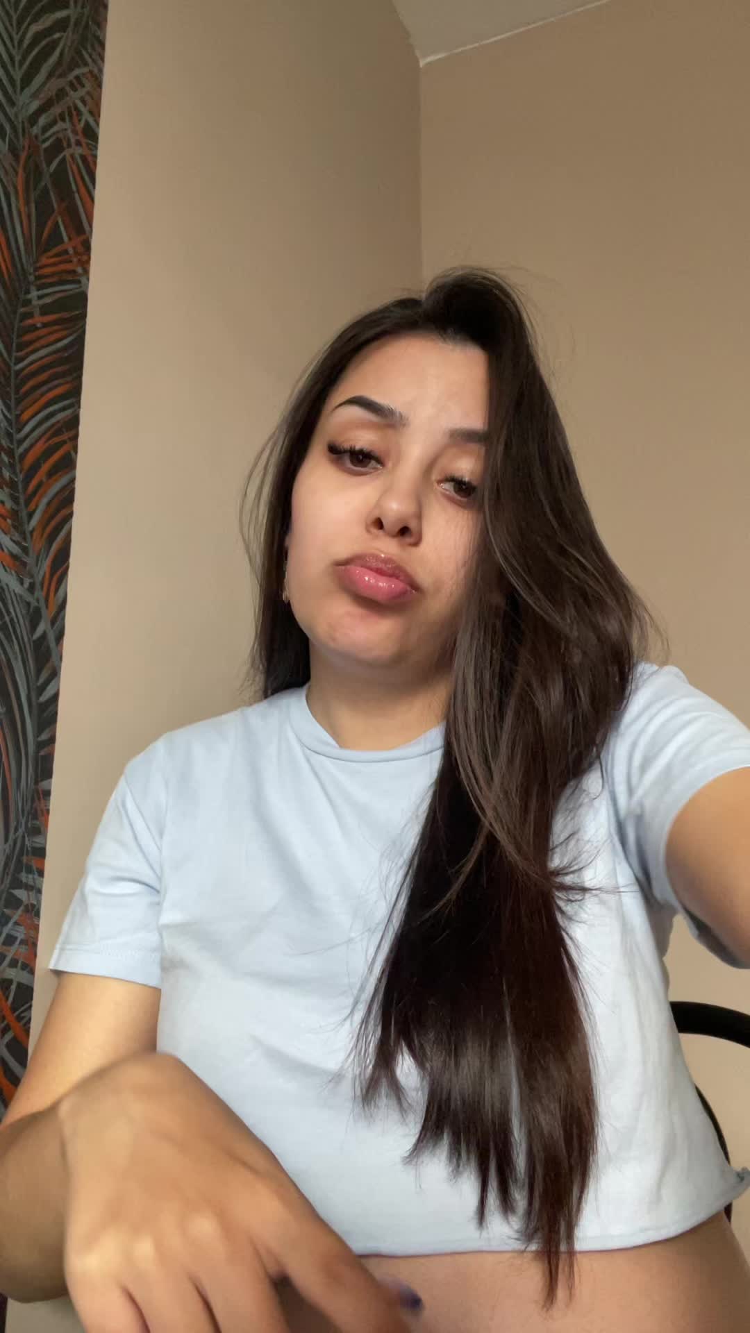 @vivi🤓
