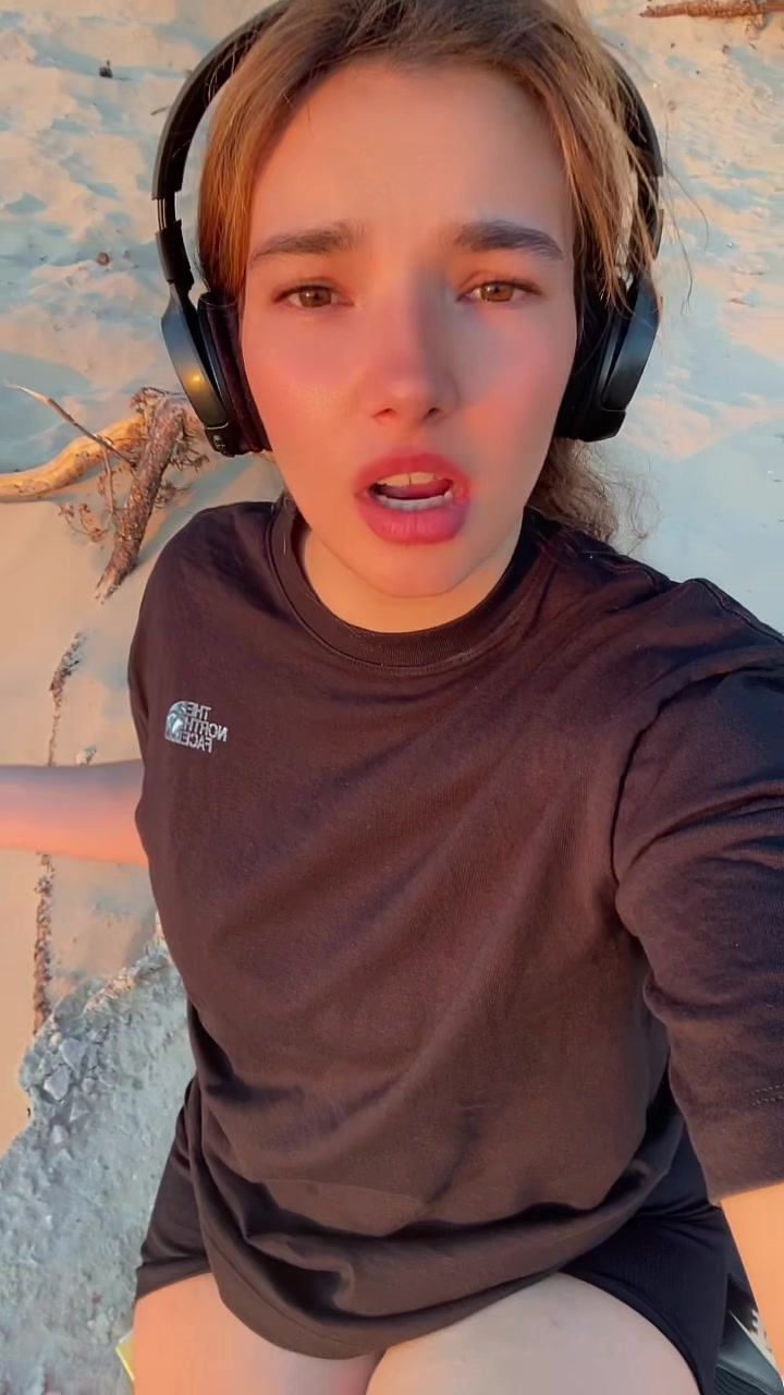 @𝓑𝓵𝓪𝓼𝓼𝔂 🦇