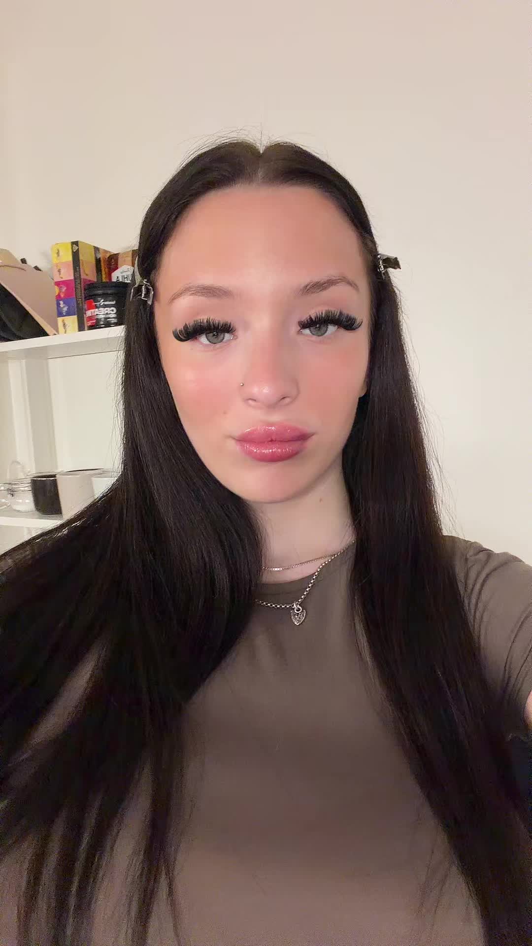 @victoria🇷🇺